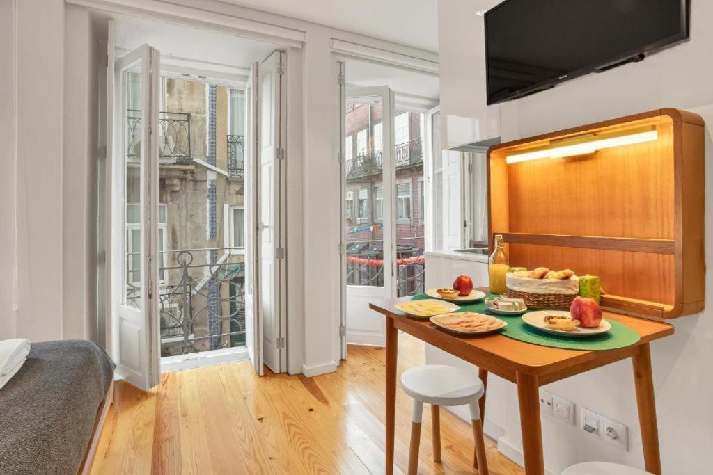 Host Wise - Lovely Shinny Flats With Balcony - Clerigos Porto Exteriér fotografie