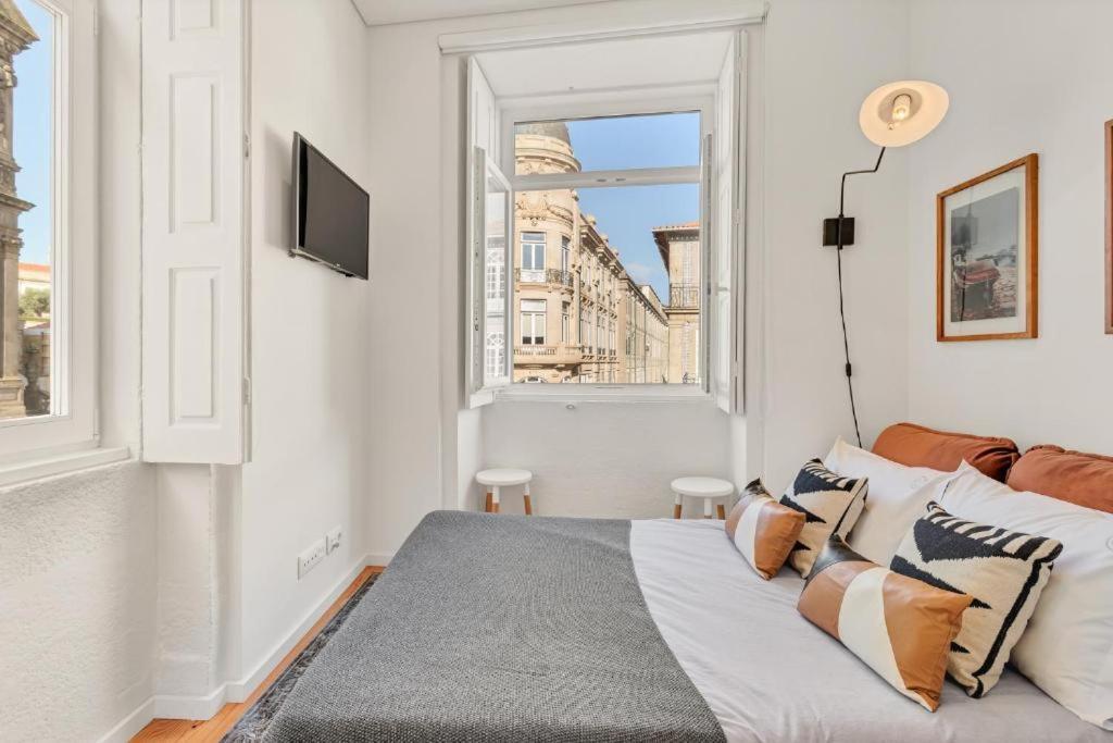 Host Wise - Lovely Shinny Flats With Balcony - Clerigos Porto Exteriér fotografie