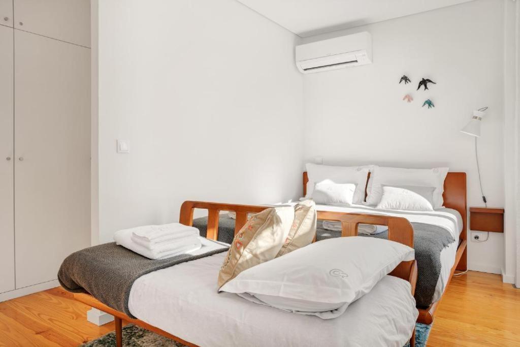 Host Wise - Lovely Shinny Flats With Balcony - Clerigos Porto Exteriér fotografie