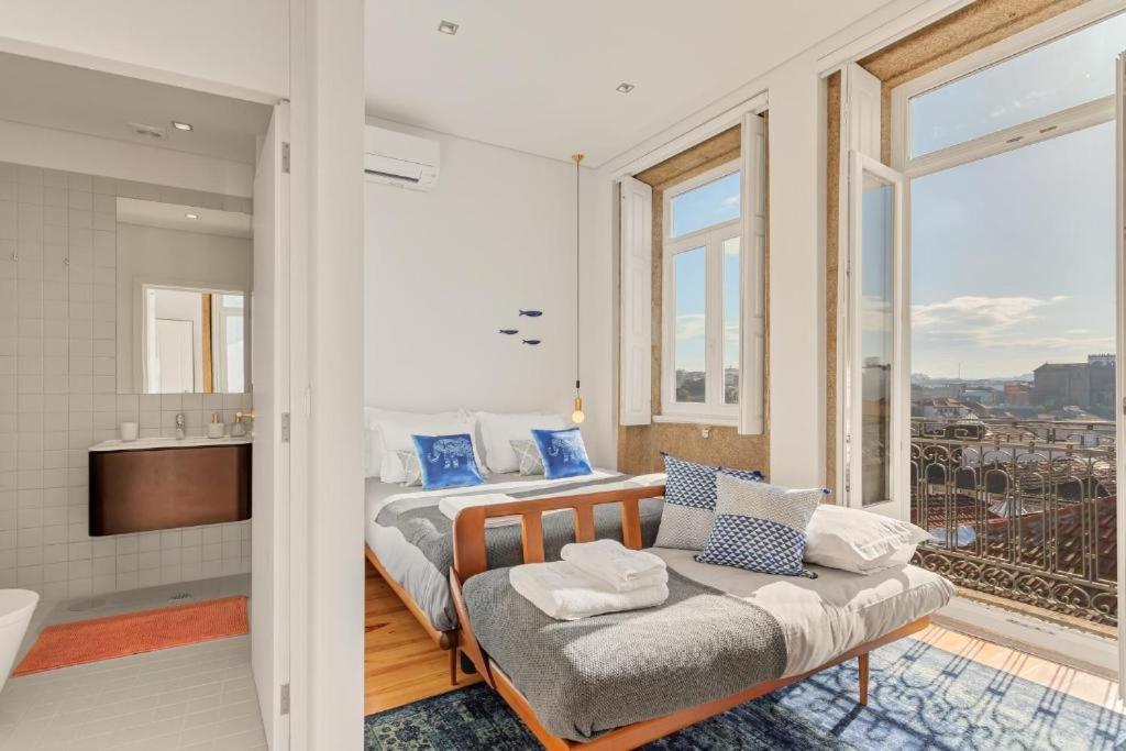 Host Wise - Lovely Shinny Flats With Balcony - Clerigos Porto Exteriér fotografie