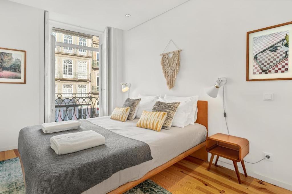 Host Wise - Lovely Shinny Flats With Balcony - Clerigos Porto Exteriér fotografie
