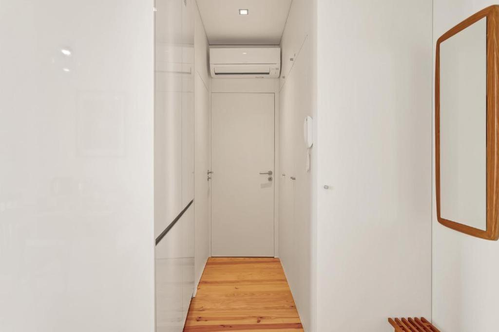 Host Wise - Lovely Shinny Flats With Balcony - Clerigos Porto Pokoj fotografie