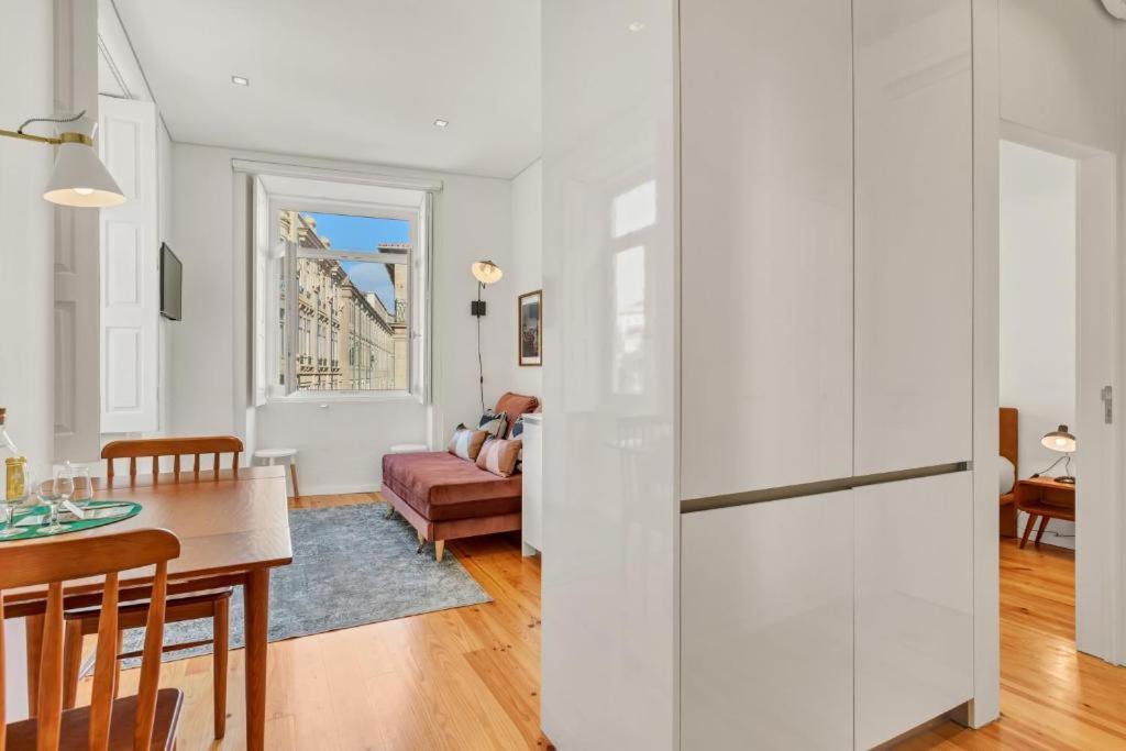 Host Wise - Lovely Shinny Flats With Balcony - Clerigos Porto Pokoj fotografie