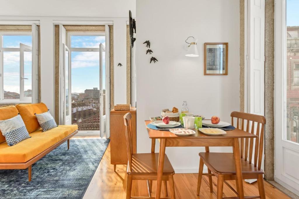 Host Wise - Lovely Shinny Flats With Balcony - Clerigos Porto Pokoj fotografie