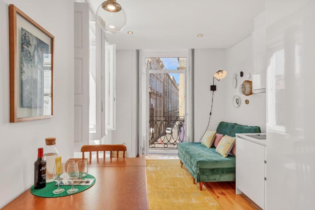Host Wise - Lovely Shinny Flats With Balcony - Clerigos Porto Pokoj fotografie